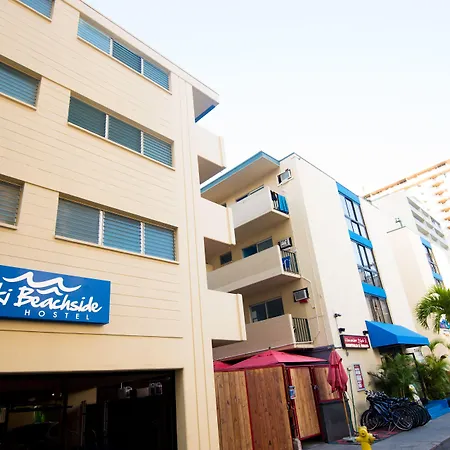 Waikiki Beachside Hostel-2